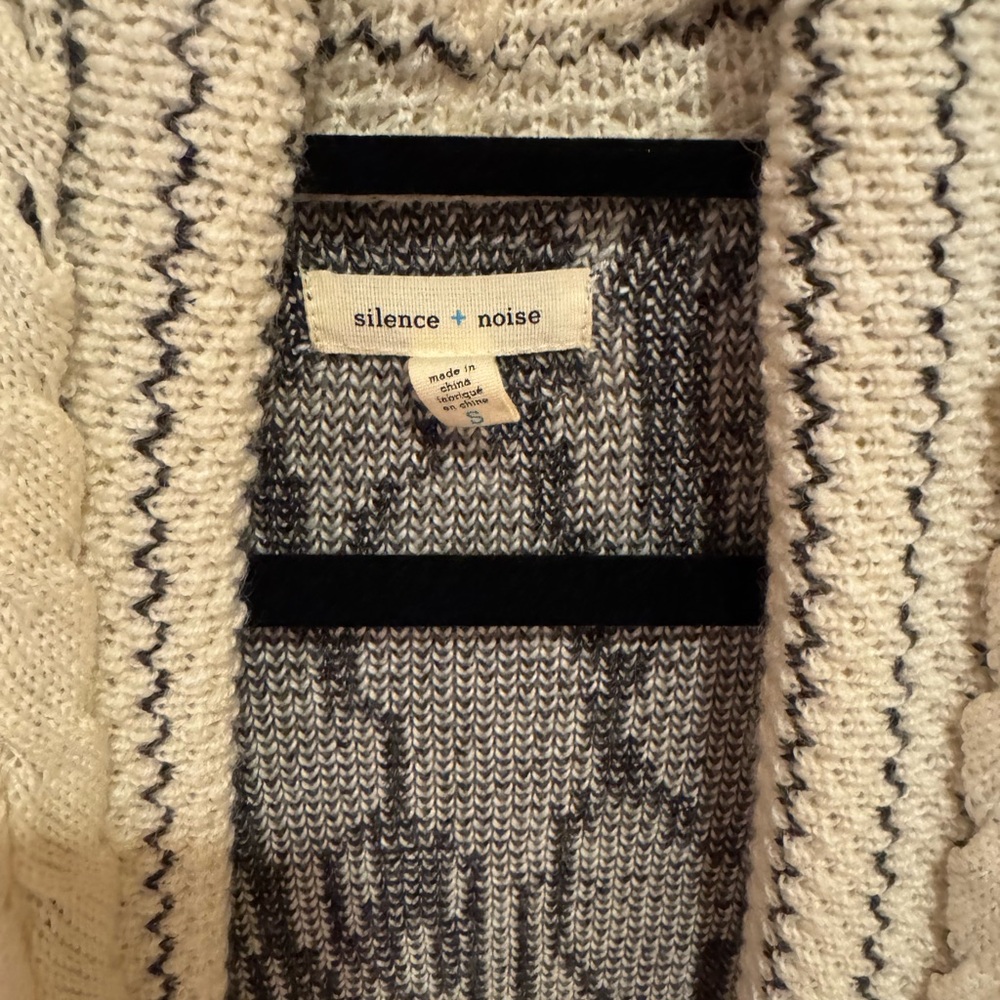 Silence + Noise Brown and Cream Patterned Sweater - Picture 5 of 5